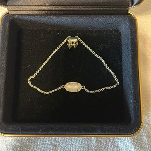 Kendra Scott Elaina Gold Bracelet with ivory pearl